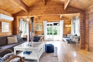 Beautiful Log House By Nature And Beach - 4