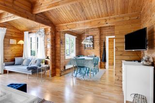 Beautiful Log House By Nature And Beach - 3