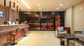 Shell Hotel Zhengzhou East High-Speed Railway Station Zhengdong Commerical Center - 7