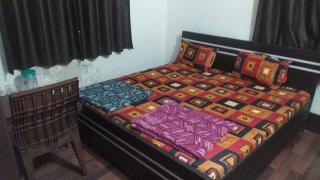 Pandit Rambabu Gautam Ji Dharmshala तीर्थपुरोहित श्री धाम वृन्दावन l 3 minute walking to Bankey Bihari Temple l AC and Non AC room Available - 6