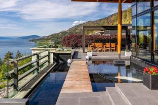 House Okanagan Lake pool views - 4