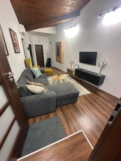 Retro Apartment 11 - 9