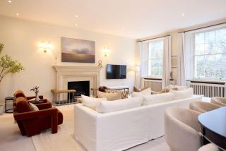 Hyde Park Square Classic - 0