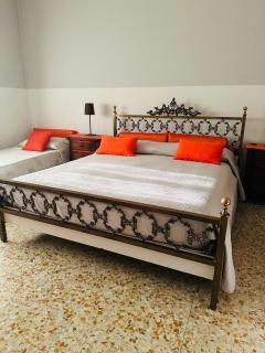 Big Brother Bed & Rooms - 8