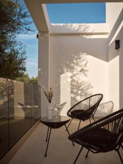 Pinakopi Luxury Villa, A Mediterranean Signature By MindYourVilla - 7