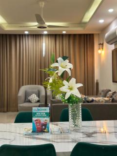 Luxury Stay at Elysium Islamabad 1 Bedroom 2 AC Central Location - 9
