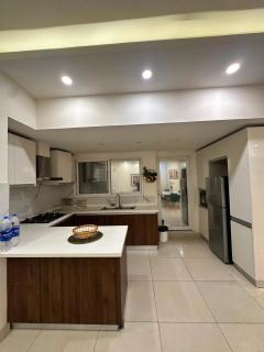 Luxury Stay at Elysium Islamabad 1 Bedroom 2 AC Central Location - 5