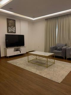 Modern Apartment in Central Salalah - 1