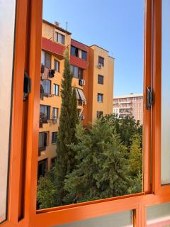 Elegant Apartment in Tirana - 9