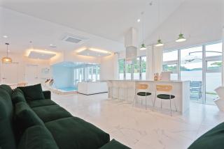 Private Gangneung Pool Villa - 7