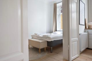 The Royale Apartment with 4 bedrooms - 4