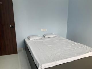 Shiv Guest House - 8