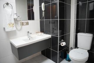 Mira Blue Hotel - 4