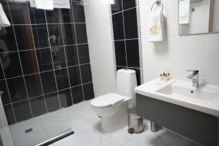 Mira Blue Hotel - 5