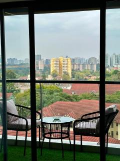 Cloud9 Nairobi Heated Pool Gym Skyline views - 2