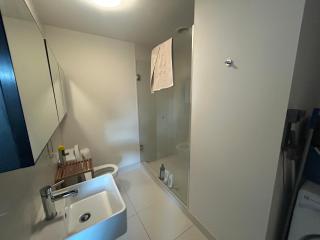 Stylish 2BDR Retreat in Vibrant Abbotsford - 4