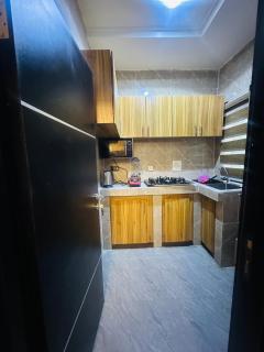 April shortlet apartments - 8