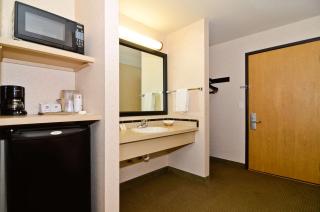 Best Western Oak Meadows Inn - Saint Helens - 4