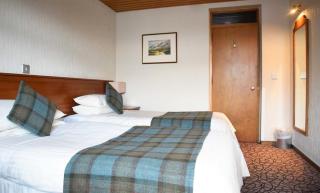 The Royal Hotel - 7