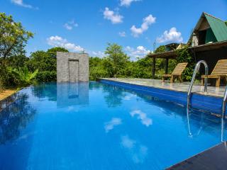 Lion Rock Haven Cabana - 9