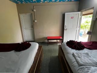 Rapti Resort - 2