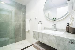 High 67th Floor, 1BR Top Location in Marina - 5