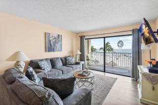 Direct Beach Front 3 Bedroom - Beach Place #208 - 6