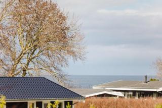 Vacation Home With Sea Views - 200m From Beach - 9