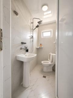 Kobuleti Guest House - 5