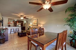 ROYAL MAUIAN, #601 - 2