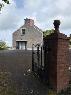 Apartment Bushmills Hideaway Parking Pets Allowed - 9