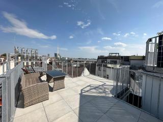 Rooftop-4 Guests-City view - 7