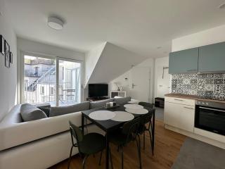 Rooftop-4 Guests-City view - 3