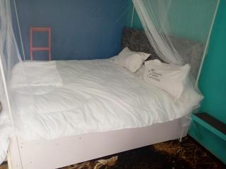 Sparrows Africa guest rooms - 3
