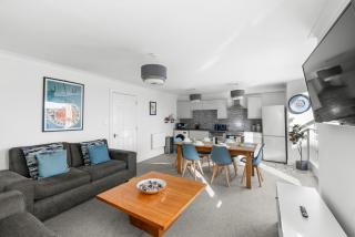 Henry's Apartment on Commercial Street - Dundee - 8