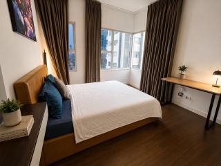 Spacious 120m 3BR with Balcony, Sunrise City - 4