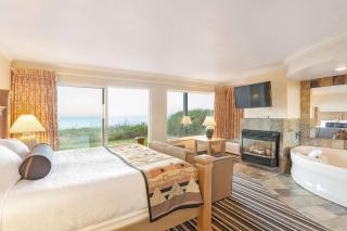 Lincoln Sands Oceanfront Resort, an Ascend Collection Hotel - 5