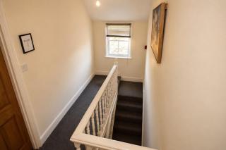 Valla Nest Serviced Room In Northampton Centre - 2