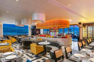 Holiday Inn Express Ganzi - 9
