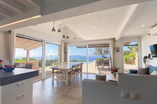 Villa Anatoli - villa di lusso di fronte al mare con piscina privata - 9