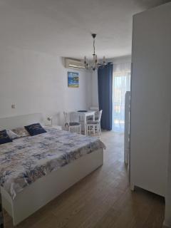 Vila Lidus - 2