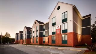 Best Western Plus Roswell/Alpharetta - Roswell - 9