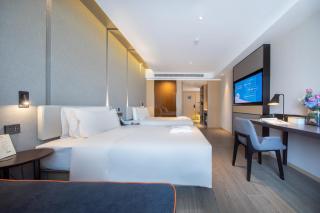 Atour Hotel Lianyungang City Government - 1