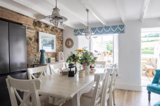 Ferry Cottage - 1