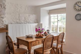 Ferryman's Cottage - 8