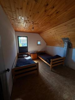 Ereniku Alpine Cabin-Riverfront Escape - 8