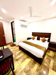 Hotel Vasundhara Villa - Greater Kailash - 3