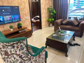 Elysium Executive 2BR Apartment 3 AC With City View - 8