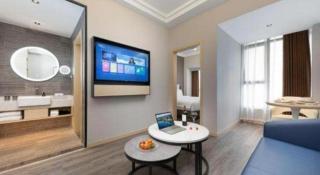 Wuhan Future City Hotel - 8