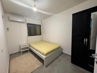 Bright & Renovated 2 Room Apartment Near Beach - 5